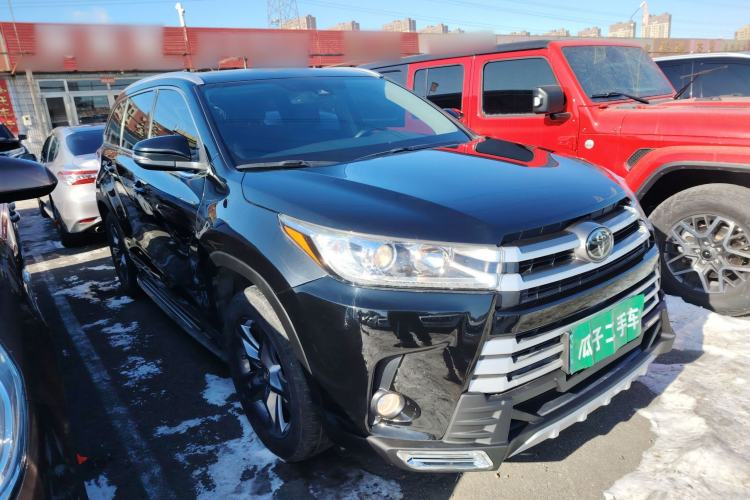 Used Toyota Highlander 2018 2.0T Four-Wheel Drive Luxury Edition 7 Seats China V Emission Standard

