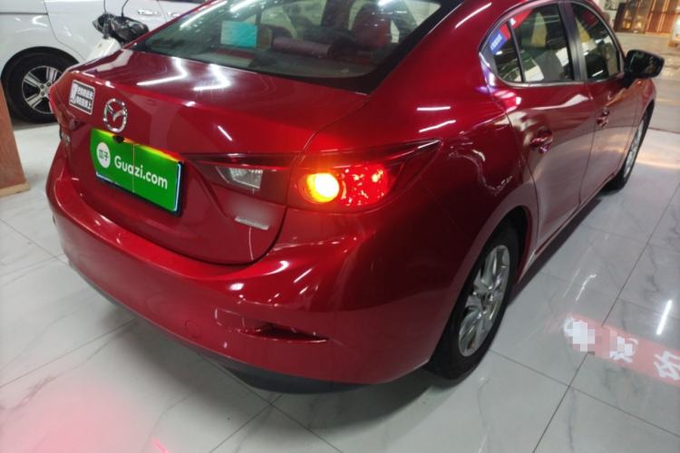 Used Mazda Mazda 3 Axela 2016 Sedan 1.5L Automatic Comfort Model
