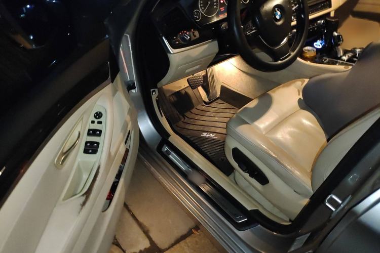 Used BMW 5 Series 2014 525Li Luxury Design Package
