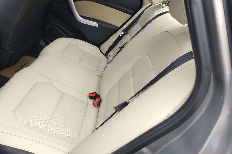 Used Changan Alsvin V7 2016 1.6L Manual Enjoyment Model China V Standard
