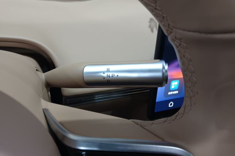 Used Hima Luxeed R7 2024 All-Electric 736 km Ultra
