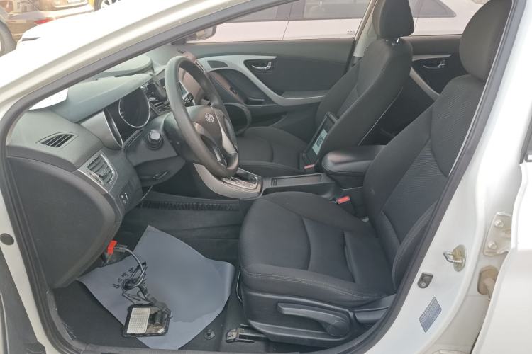 Used Hyundai Elantra 2013 1.6L Automatic Leading Model