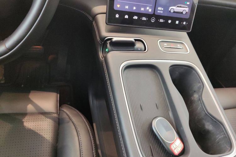 Used Nio ES6 2023 75 kWh
