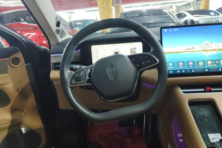 Used Hima AITO M5 2022 Extended-Range Four-Wheel Drive Performance Version
