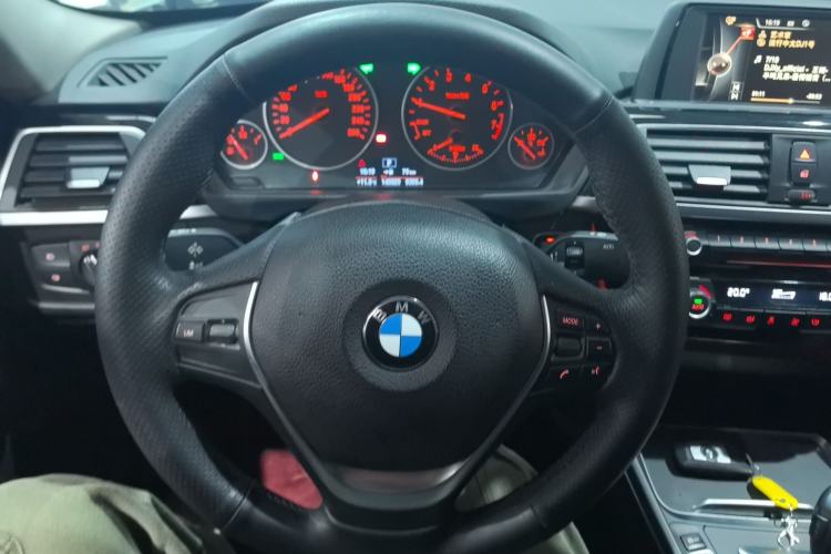 Used BMW 3 Series 2017 320Li xDrive Fashion Model
