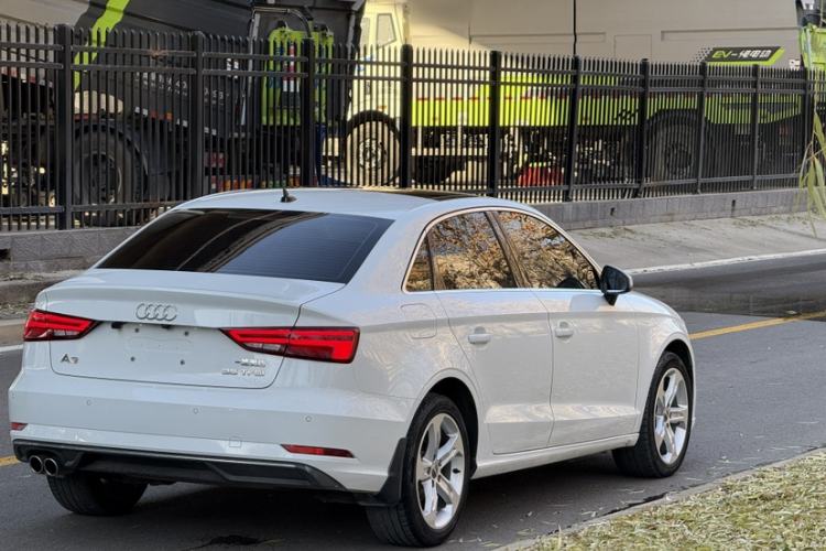 Used Audi A3 2020 Restyled Limousine 35 TFSI Ambition Version China VI
