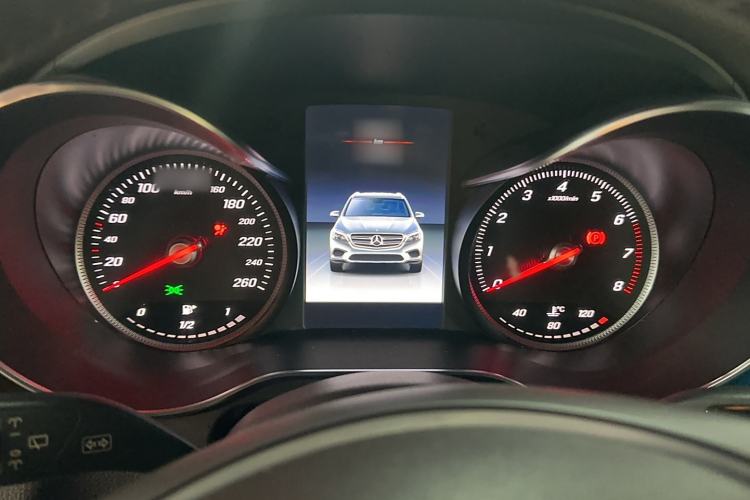 Used Mercedes-Benz GLC 2019 Refreshed GLC 300 L 4MATIC Dynamic Edition
