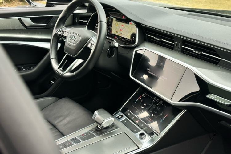 Used Audi A6L 2022 45 TFSI Prestige Elegant Edition
