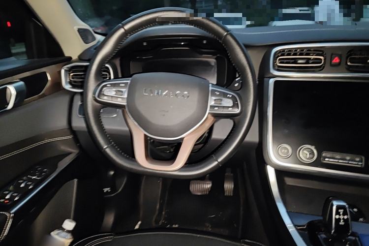 Used Lynk & Co 01 2017 2.0T Two-Wheel Drive Pro Edition
