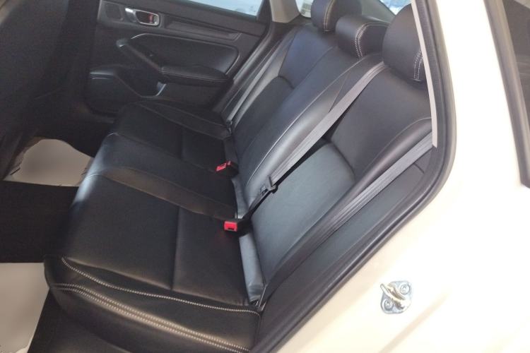 Used Honda Civic 2023 240TURBO CVT Dynamic Edition
