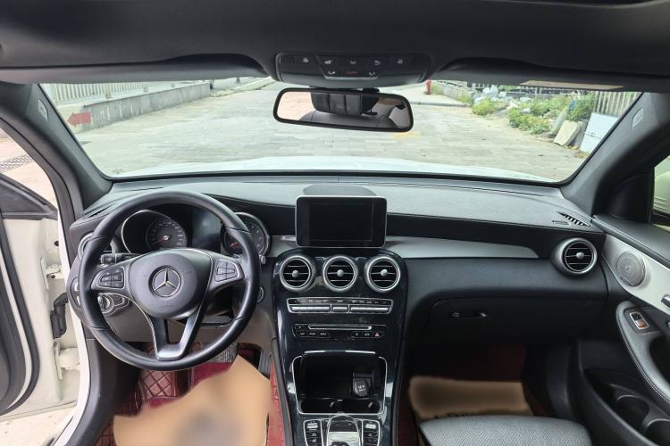 Used Mercedes-Benz GLC 2019 GLC 200 L 4MATIC
