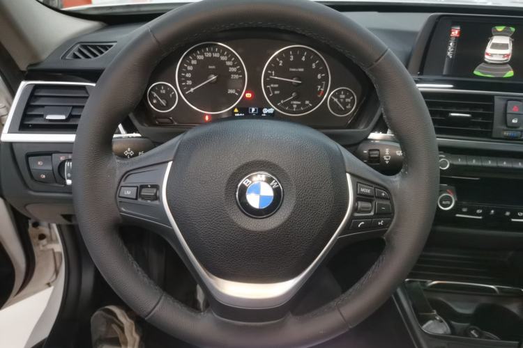 Used BMW 3 Series 2017 320Li Fashion Model
