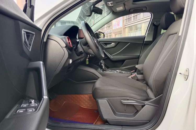 Used Audi Q2L 2018 35 TFSI Launch Exclusive Edition China V
