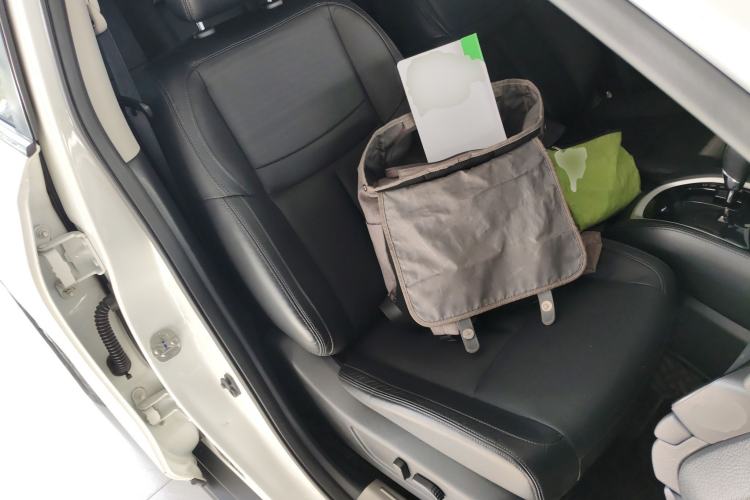 Used Nissan X-Trail 2019 2.5L CVT Smart Connect Luxury Edition 4WD
