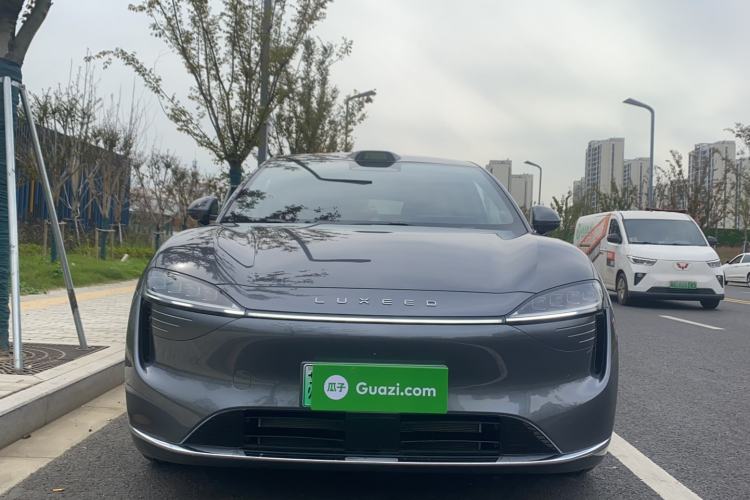 Used Hima Luxeed R7 2025 Range-Extended Version 251 km Max
