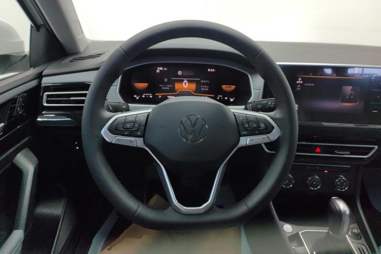 Used Volkswagen Lavida 2024 300TSI DSG Full-Comfort Edition