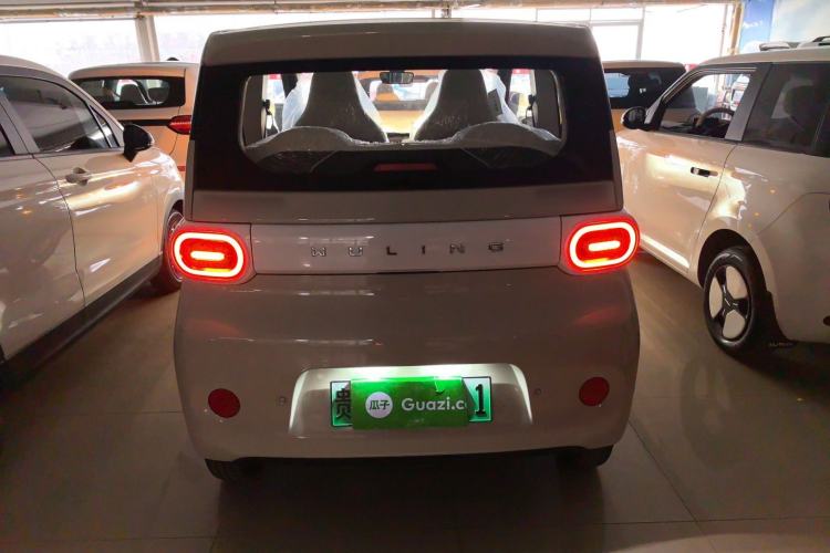 Used Wuling Hongguang MINIEV 2024 3rd Generation 215km Youth Edition
