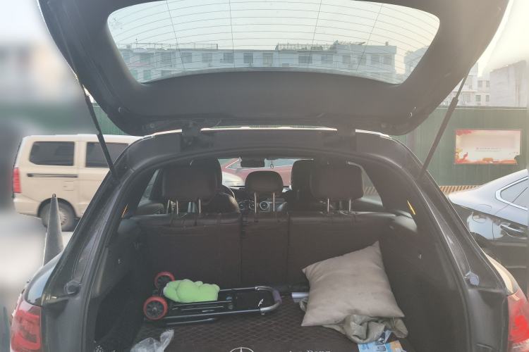 Used Mercedes-Benz GLC 2021 GLC 300 L 4MATIC Dynamic Model