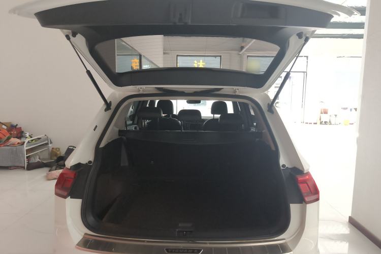 Used Volkswagen Tiguan L 2018 330TSI Automatic Two-Wheel Drive Luxury Edition
