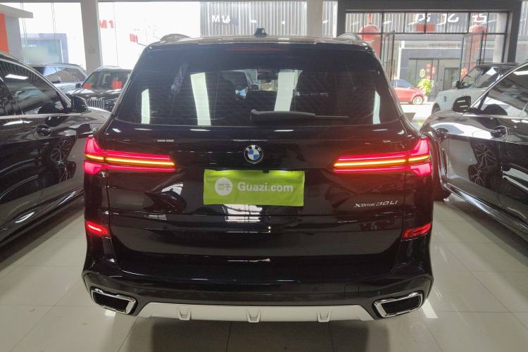 Used BMW X5 2023 xDrive 30Li M Sport Package
