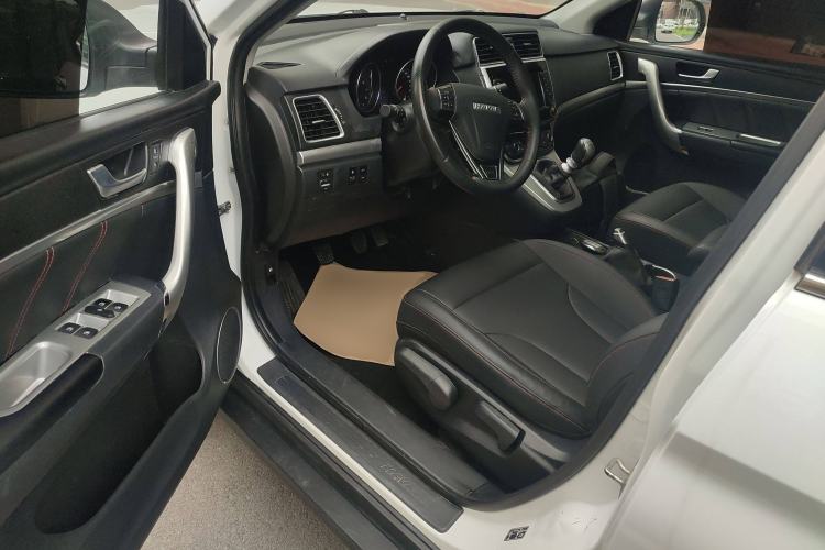 Used Haval M6 2019 1.5T Manual Two-Wheel Drive Elite Version China VI Standard
