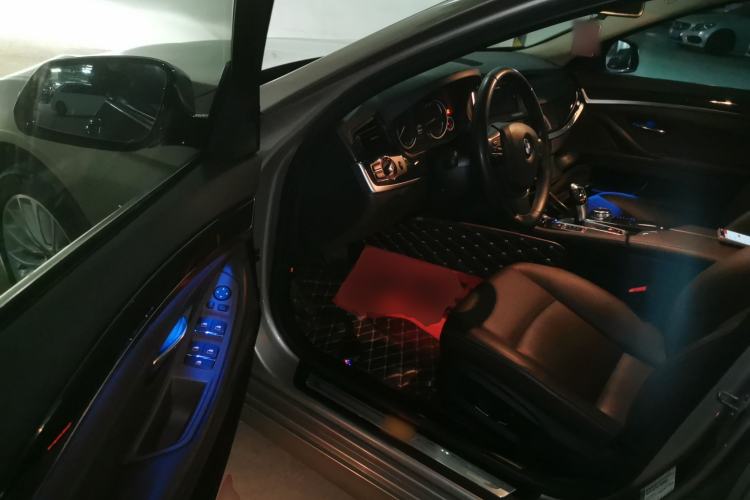 Used BMW 5 Series 2014 525Li Luxury Design Package
