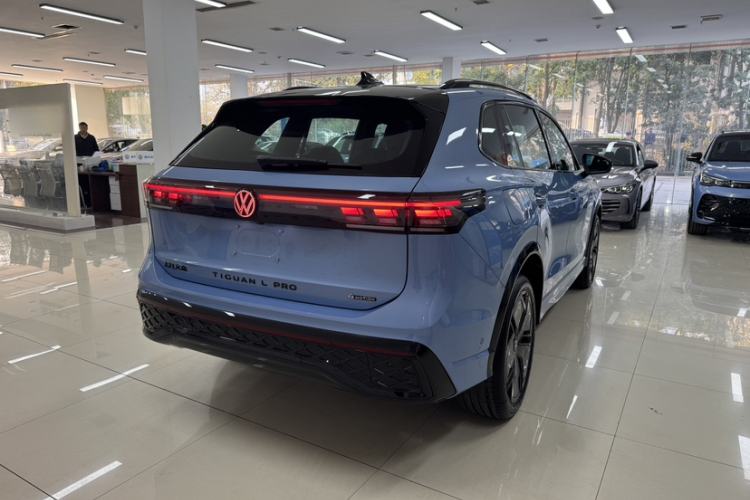Used Volkswagen Tiguan L 2024 PRO 380TSI Four-Wheel Drive R-Line Prestige Edition
