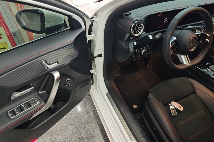 Used Mercedes-Benz A-Class 2023 A 200 L Fashion Model
