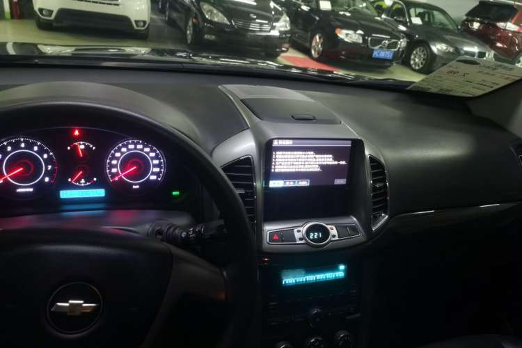 Used Chevrolet Captiva 2014 2.4L Two-Wheel Drive Urban Version 7 Seats
