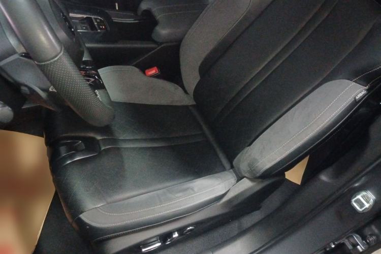 Used GAC Trumpchi EMPOW 2023 400T Automatic R MAX
