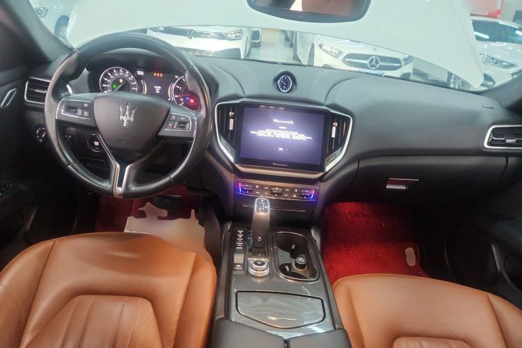 Used Maserati Ghibli 2021 2.0T Sharp Edition