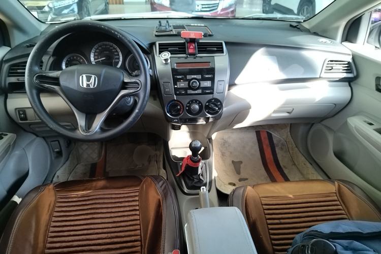 Used Honda City Classic 2012 1.5L Manual Comfort Edition
