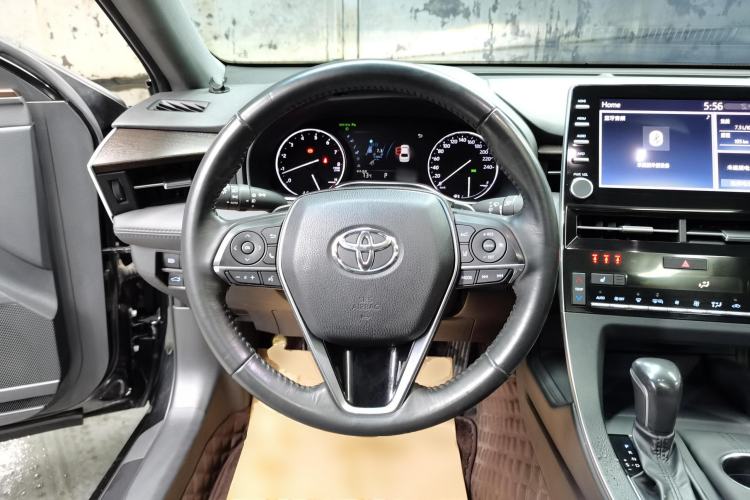 Used Toyota Avalon 2019 2.5L Touring Premium Version China VI Standard

