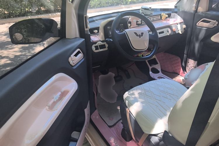 Used Wuling Hongguang MINIEV 2022 Macaron Premium Model – Lithium Iron Phosphate