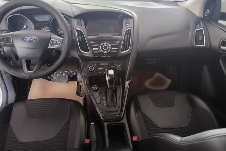 Used Ford Focus 2017 Sedan EcoBoost 125 Automatic Supreme Style SmartDrive Edition
