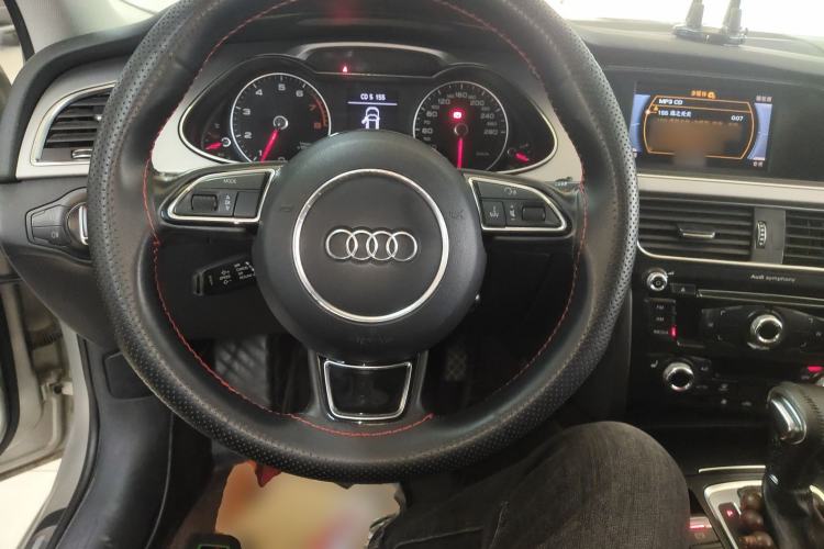 Used Audi A4L 2015 35 TFSI Automatic Comfort Model
