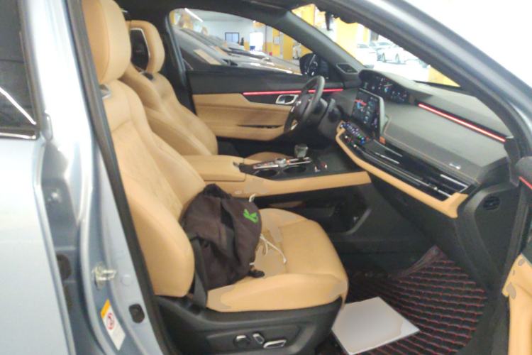 Used Changan UNI-K 2021 2.0T All-Wheel Drive Prestige Version
