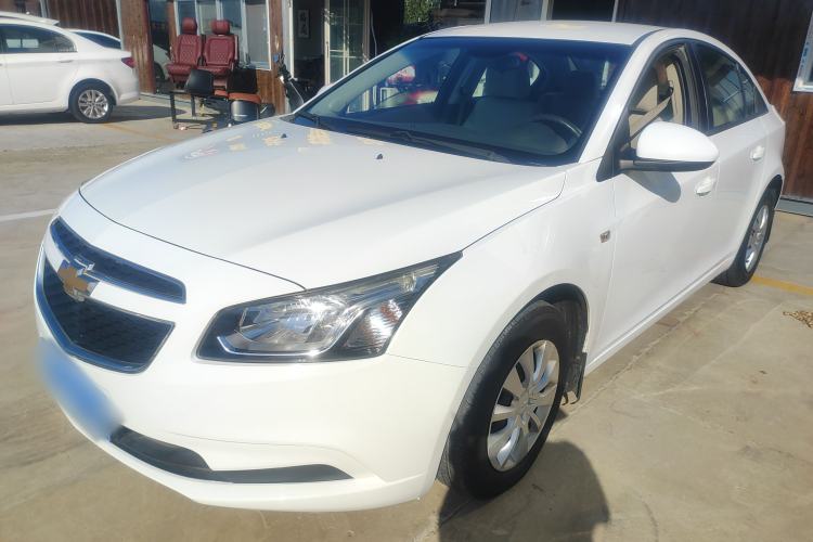 Used Chevrolet Cruze 2015 1.5L Classic SL MT
