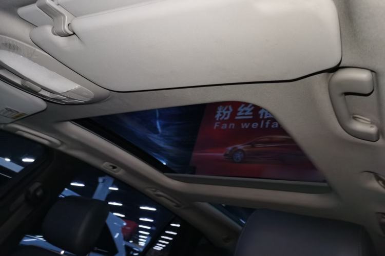 Used Mercedes-Benz R-Class 2017 R 320 4MATIC Business Edition Prestige Model