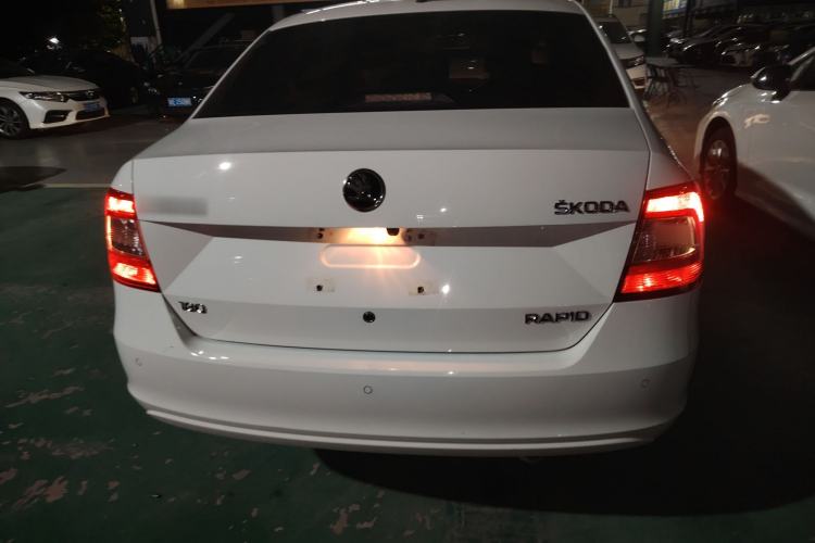 Used Skoda Rapid 2016 1.6L Automatic Chuanxing Edition
