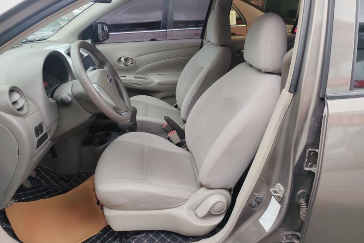 Used Nissan Sunny 2014 1.5XE Manual Comfort Edition
