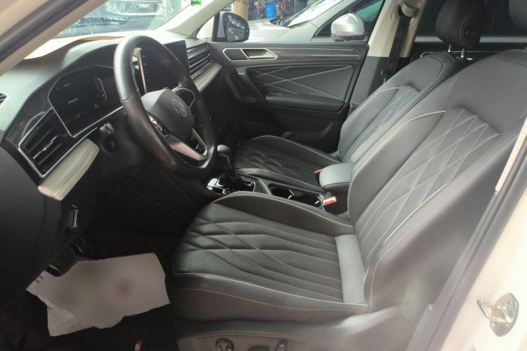 Used Volkswagen Tiguan L 2022 330TSI Automatic Two-Wheel Drive R-Line Enhanced Edition
