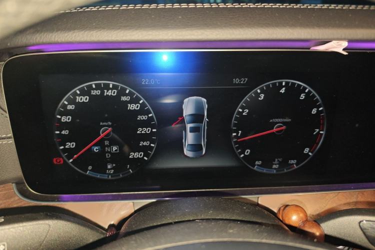 Used Mercedes-Benz E-Class 2016 E 300 L Stylish Model
