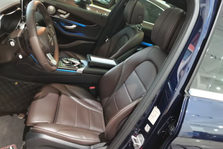 Used Mercedes-Benz GLC 2017 GLC 260 4MATIC Luxury Model