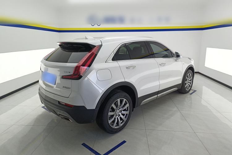 Used Cadillac XT4 2021 28T Two-Wheel Drive Leading Version
