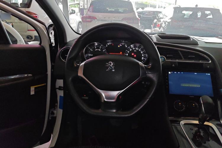 Used Peugeot 3008 2015 1.6THP Automatic Classic Edition
