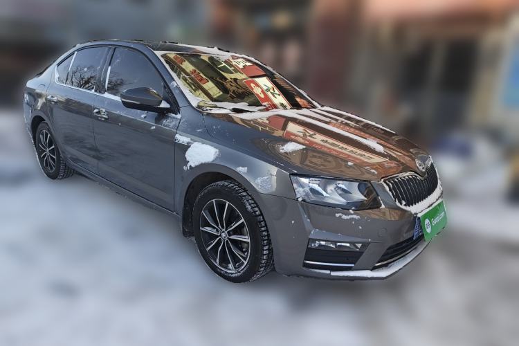 Used Skoda Octavia 2016 1.6L Automatic Smart Drive Edition
