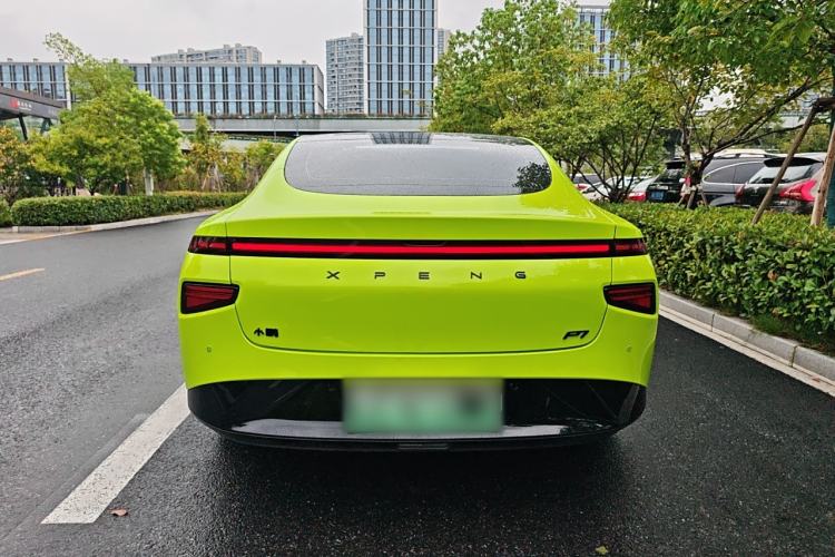 Used XPeng P7 2022 670E+ Pengyi Edition
