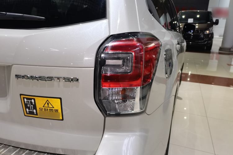 Used Subaru Forester 2016 2.0i Fashion Navigation Edition
