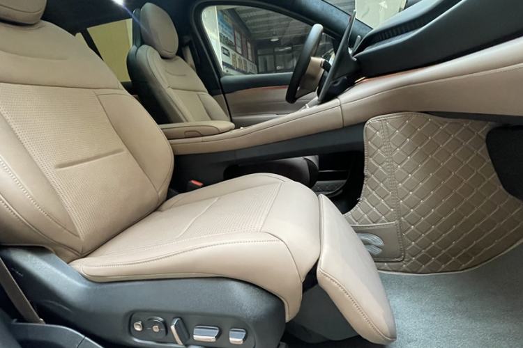 Used Nio ES6 2024 75 kWh